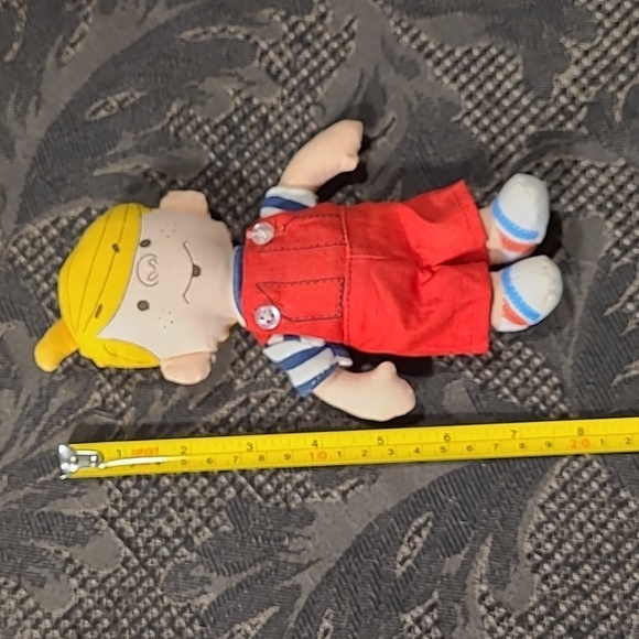 Vintage 1976 Dennis The Menace - Picture 1 of 4